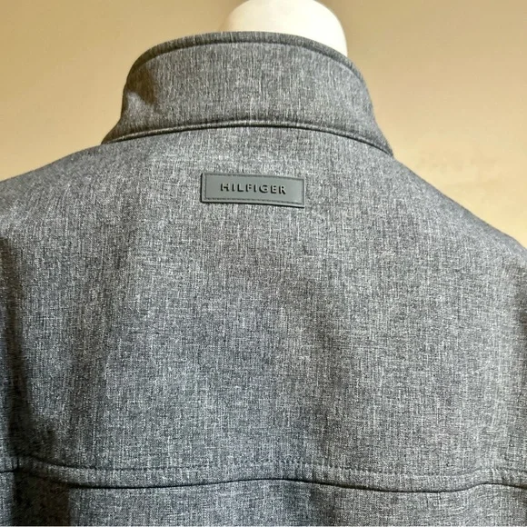 Tommy Hilfiger Men’s XL Gray Winter Jacket Water Resistant Full Zip Pockets - Picture 7 of 12